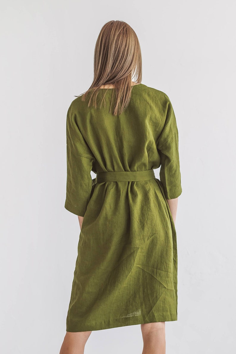 Straight silhouette linen dress showing back view