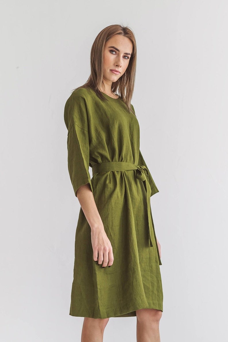 Relaxed fit linen dress with knee length hem and loose cut