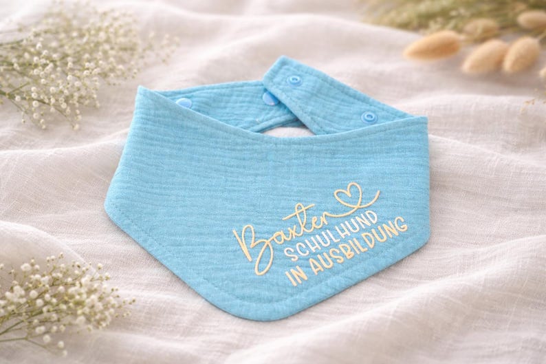 Personalized Luna dog bandana in 25 colors, dog bandana with name and custom text, for tying or buttoning, made of muslin image 3