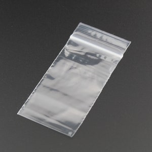 1000 Zip Sealing Top Lock Bags Square 2 Small Sizes 1.5 X 1.5and 2 X 2  Clear Poly 500 Ea. -  Hong Kong