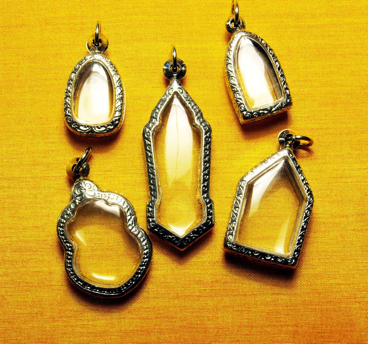 Shadow box necklace holder deals