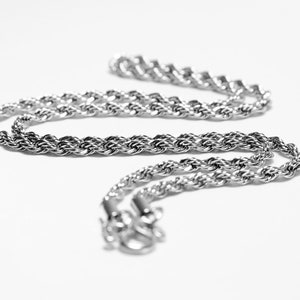 Collana in acciaio inossidabile fatta a mano con catena per il tuo ricordo, medaglione o ciondolo per terrario, lunga 62 cm/24 3/8", spessa 4 mm