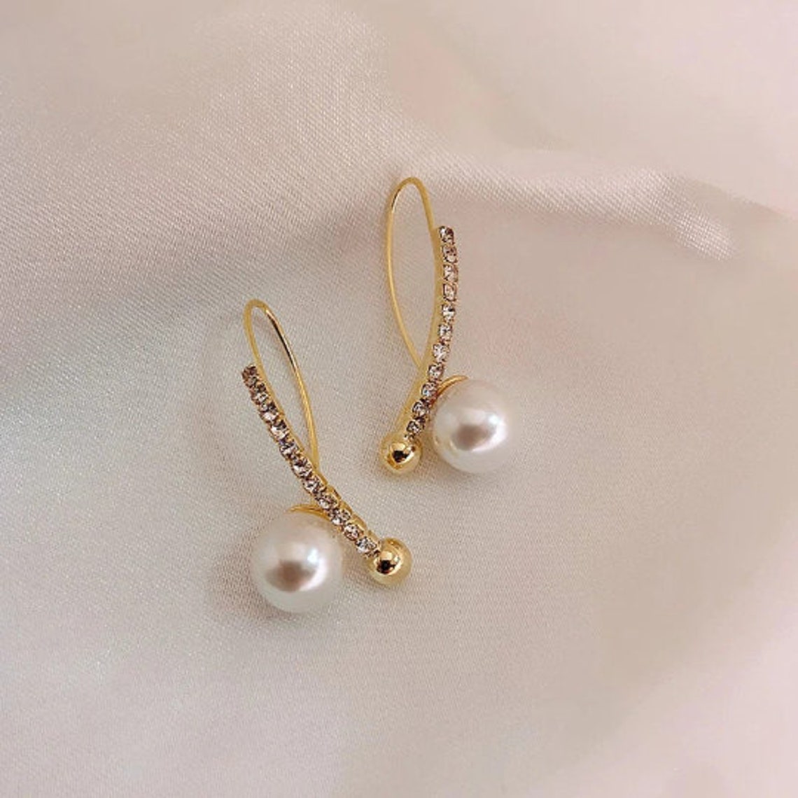 Korean Earrings Korean Fashion Pearl Earrings Gold Etsy