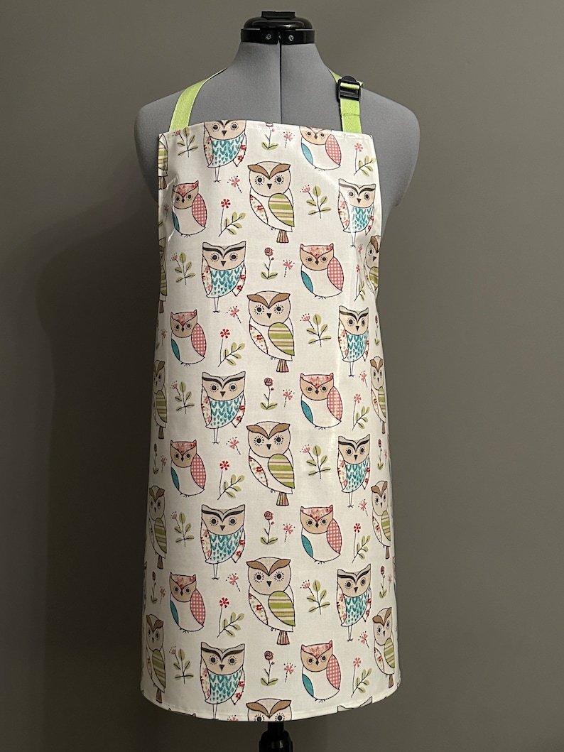 Wipeable Hoot Owl Apron - Etsy UK