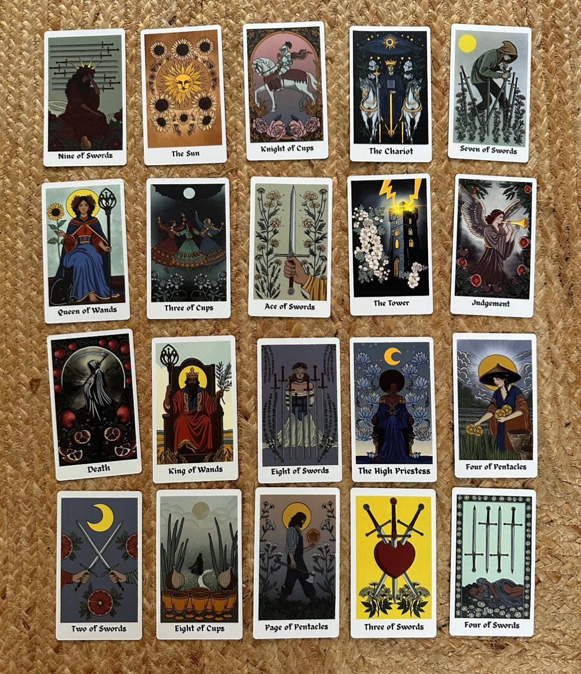 Recipe Tarot Deck: Illustrated Witchy Tarot With Magical Recipes