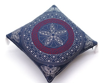 Sashiko Tassels Cupro-Silk Pillow - Indigo Traditional Japanese Embroidery - asian decorative Cushion Cover - 39 x 39 cm