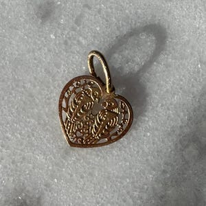 Colgante vintage único y raro con forma de corazón y pájaros del amor en oro amarillo macizo de 14 kt