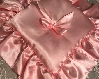 Jarretière Sissy En Satin Rose - Marque Yes Mistress - Taille Multiple - Neuf Avec étiquettes