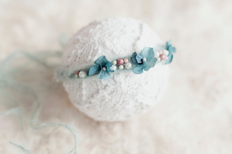 Newborn floral wreath. Newborn headband Childrens photography Baby photography items Baby headband