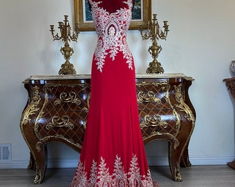 Vestido de fiesta de noche con cuentas y bordado elástico formal de Meier Collection