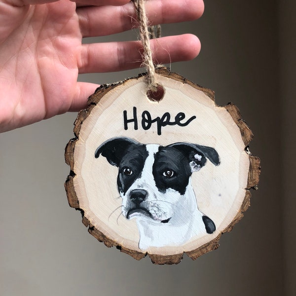 Hand Painted Pet Ornament, Pet Wood Slice Ornament, Custom Pet Ornament, Christmas Pet Gift, Dog Mom Gift