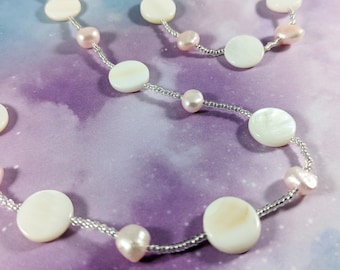 The Collection M for Kids | Girls "Princessa" beaded jewelry set, pink and white seashell pearls, necklace, bracelet, Gifts for Children