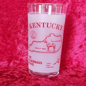 Vintage Mid Century State of Kentucky Frosted Souvenir Glass Tumbler. Red Graphics and Lettering. Holds 8 ounces.