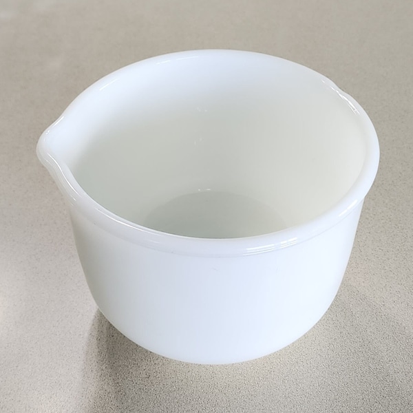 Vintage Fire King Sunbeam Small Milk Glass Mixing Bowl with Spout, No Chips, Cracks, Utensil or Beater Marks Inside Bowl.