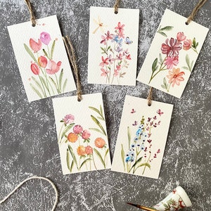 Etichette regalo floreali moderne, acquerello originale, set da 10, dimensioni 2,3" x 3,5", etichette regalo fatte a mano, etichette regalo floreali, etichette rettangolari