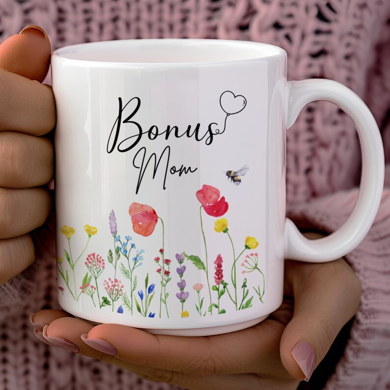 Bonus-Mom Gift, Step Mom, Best Mom Coffee Mug, Floral Coffee Mug, Custom Flower Mug, Mama's Garden, Plant Mom Gift by Harbor Island Decor