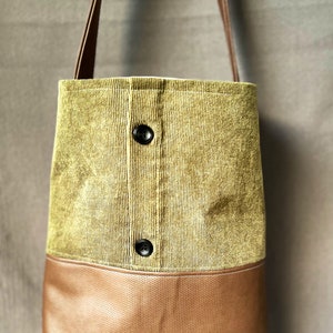 Tote Bag / Simple Tote / Reclaimed Material / Handbag