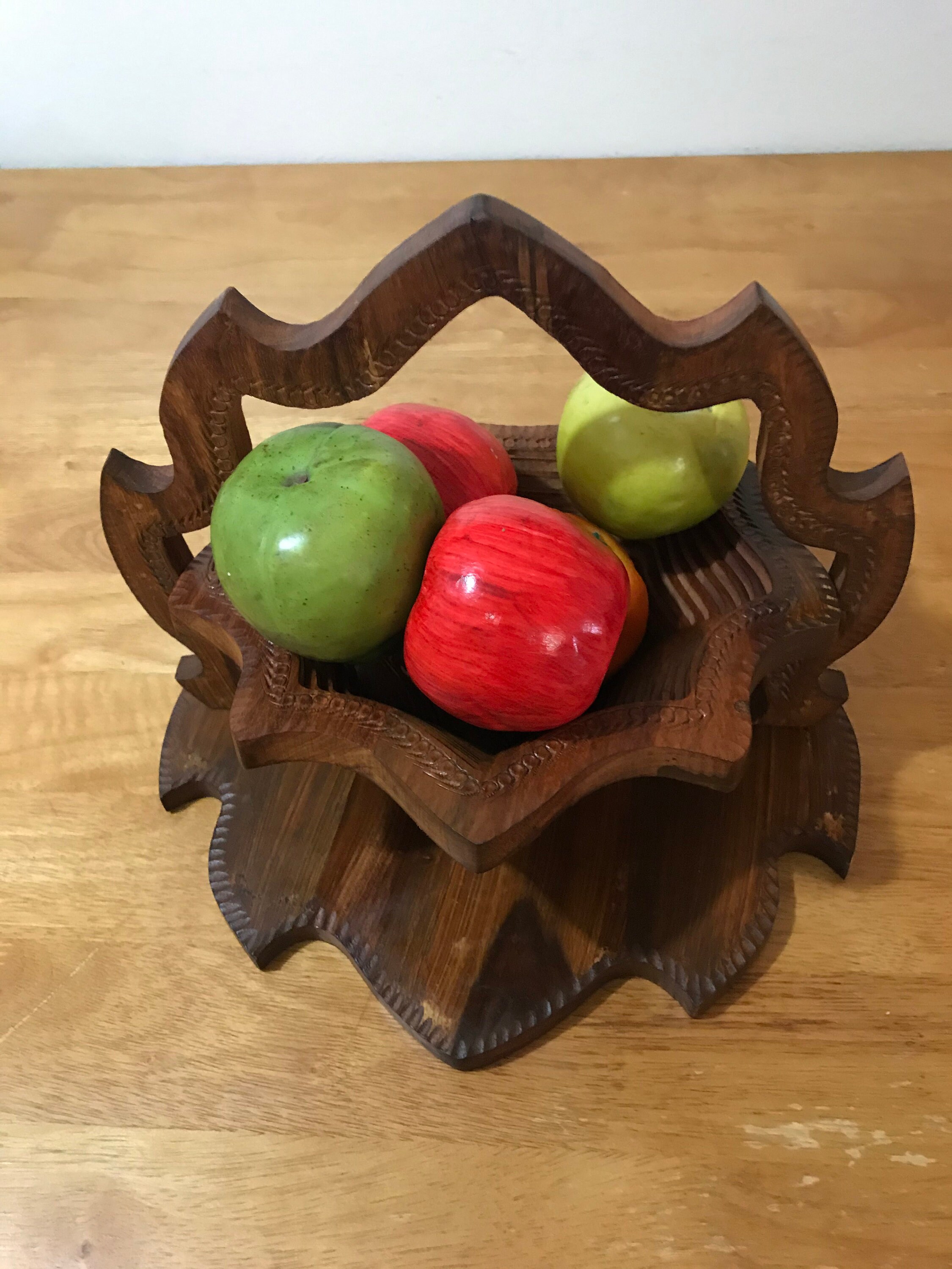 Leaf - Hot Plate - Collapsible Basket - Wooden Bowl - Fruits Basket - Christmas Gift- Kitchen Island - Wedding - Gift For Her -Gift For Him