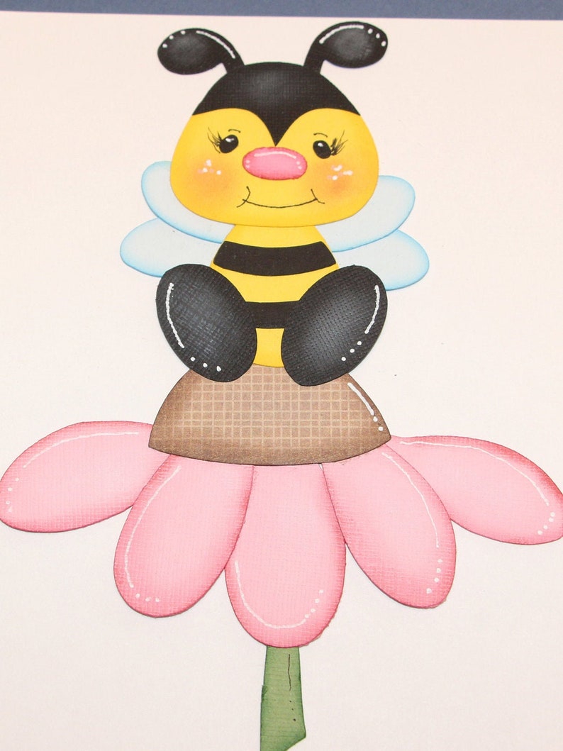 Bee on Flower Paper Piecing