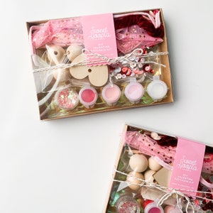 DIY Valentine Keychain Craft Kit