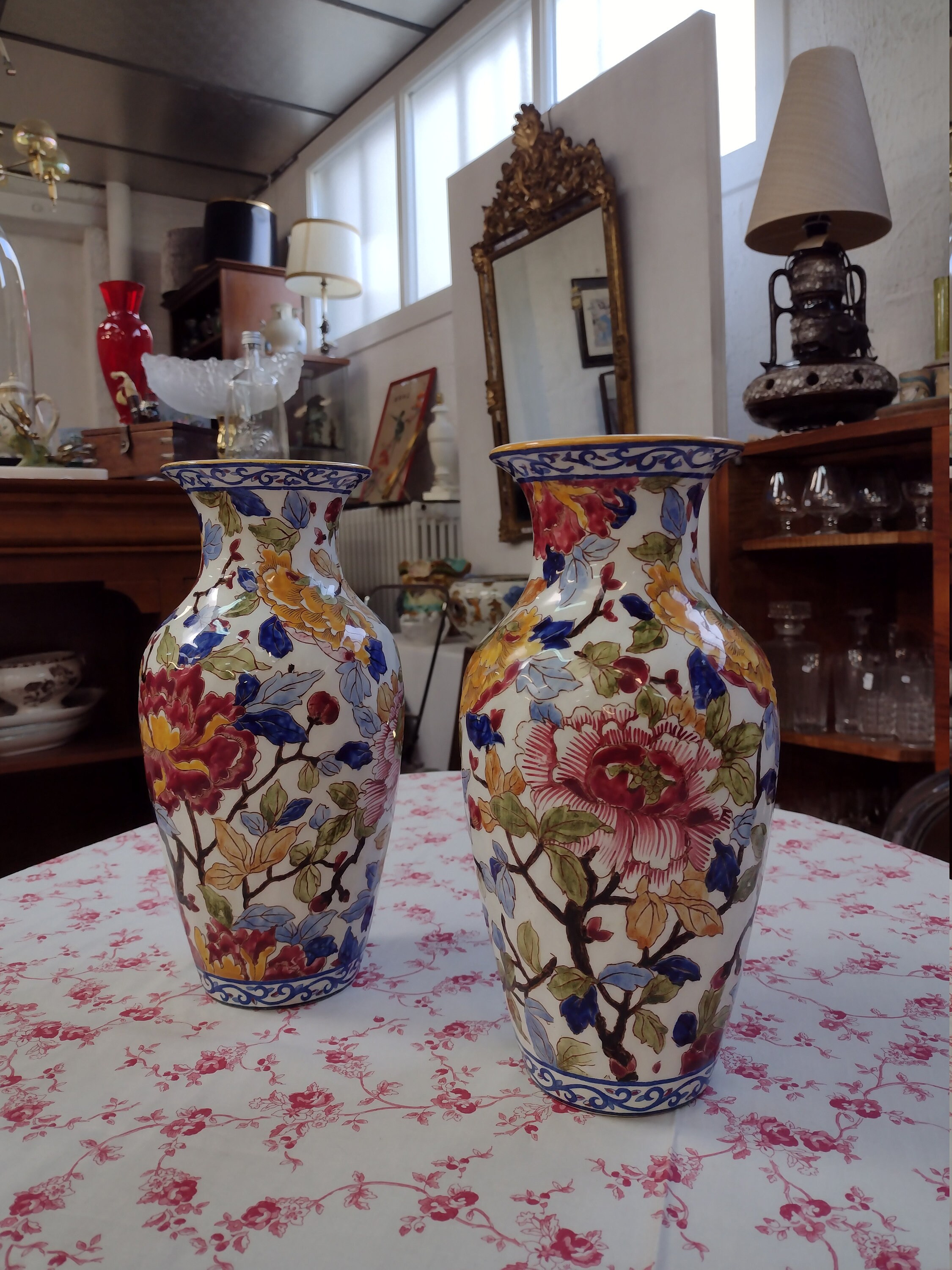 Paire de Vase Gien Modèle Pivoine