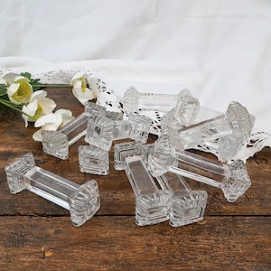 11 Glass knife holder