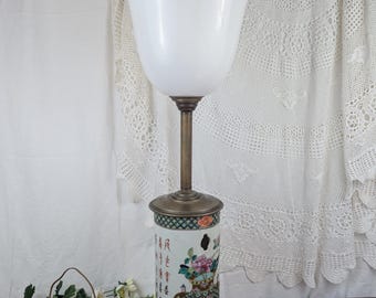 Lámpara de porcelana china