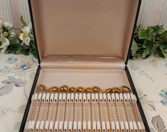 Coffret 12 cuillères dorées