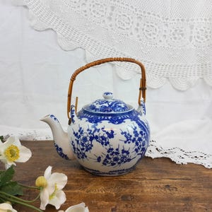 Japanese porcelain teapot