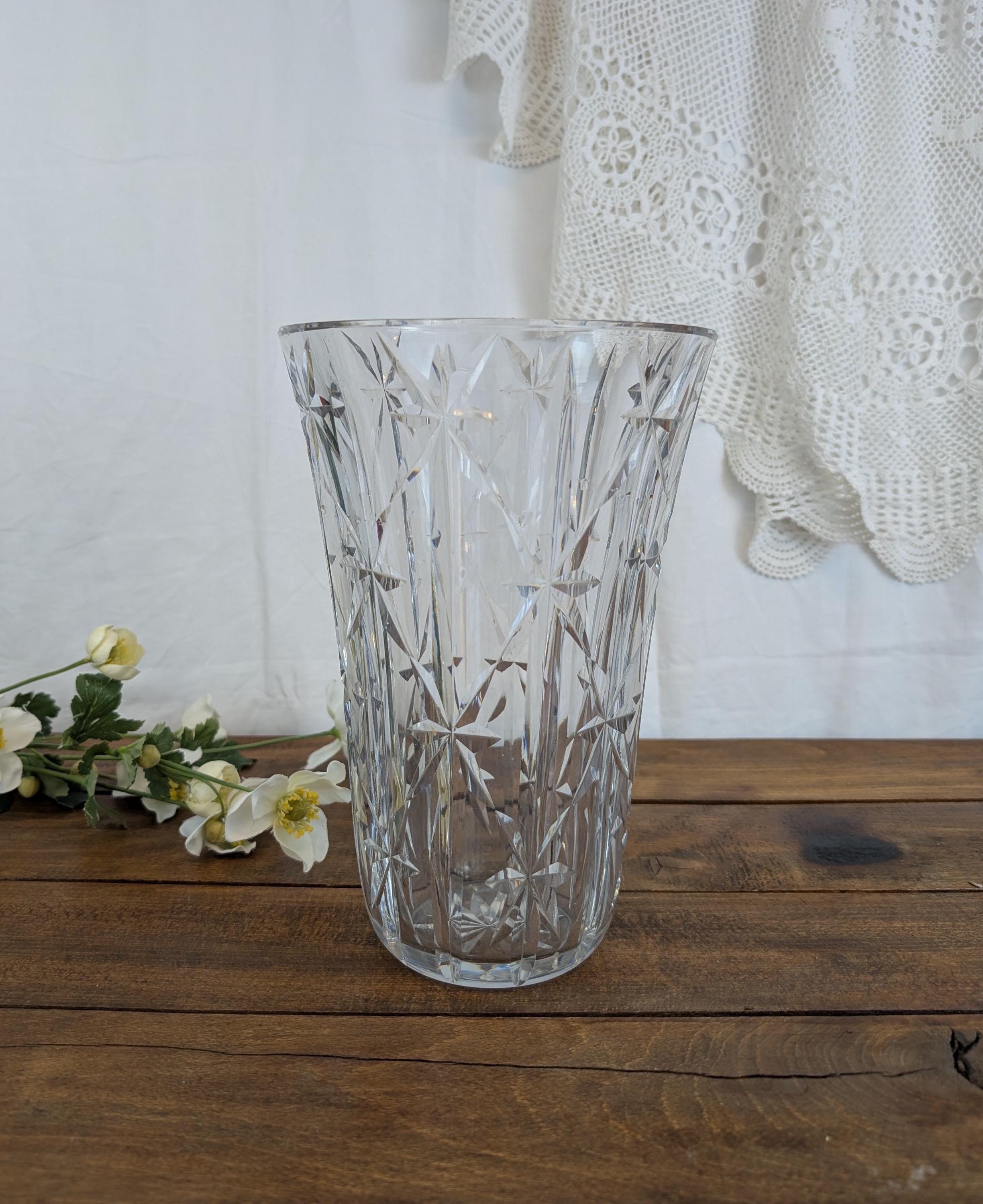 Baccarat クリスタル花瓶 ツイストデザイン 約25cm 【公式通販】