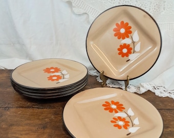 6 Saint Clément dinner plates 1970