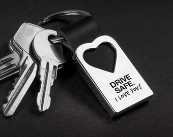 Drive safe Schlüsselanhänger Leder mit Herz, Liebe, Auto Anhänger, Glücksbringer Schutzengel, Fahr vorsichtig, Gravur Drive safe I love you!
