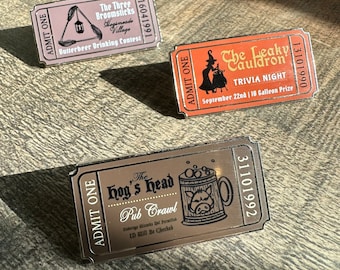 Pins de esmalte para ingressos de pub mágico | Pins de lapela de viagem Wizard Brew and Cauldron