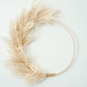 Natural pampas wreath by lozidecor 10&quot;.  NEW AND HOT!  Boho decor pampas wreath by lozidecor boho wreath