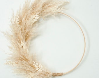 Natural pampas wreath by lozidecor 10".  NEW AND HOT!  Boho decor pampas wreath by lozidecor boho wreath