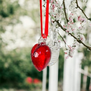 Red Blown Glass Heart Ornament – Handmade Angel Wings Decoration for Weddings & Holidays