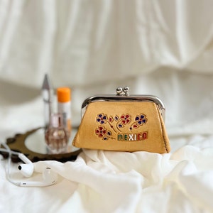 Handmade Mexican Leather Holder Coin Purse Pouch painted Leather Coin Pouch, Change purse, Monedero, Kiss Lock Coin Purse