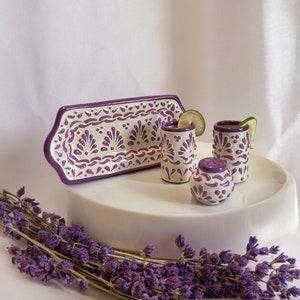 Lavender Talavera Schnapsgläser Set mit Salzstreuer & Teller - Handgemachtes mexikanisches Keramikgeschenk