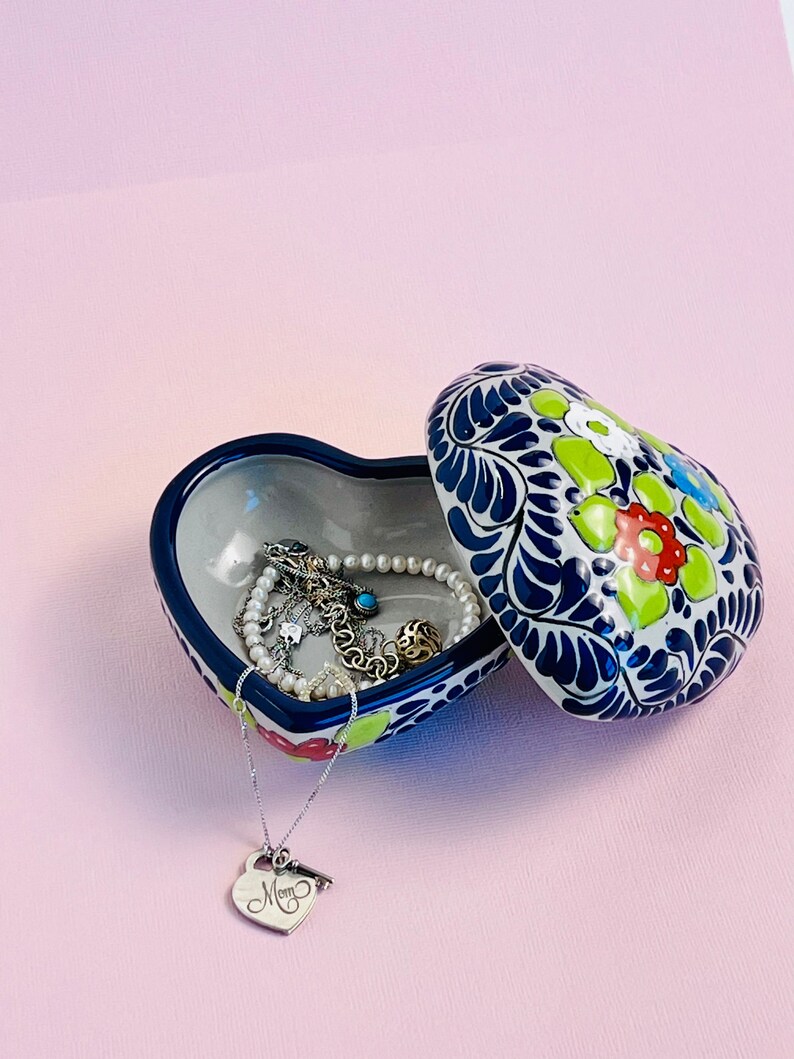 Talavera Pottery Heart Jewelry Box, Handmade Ceramic Jewelry Box, Bridesmaid Jewelry Box, Heart Shaped Jewelry box, heart shaped Jewelry box image 8