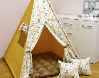 Kid teepee tent with animal print, tent for kids camping, children's indoor playhouse, play tent for babies.