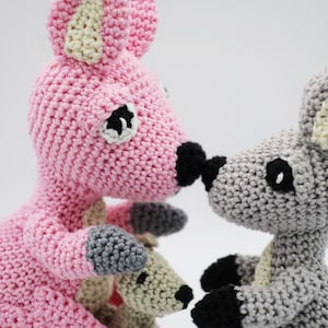 crochet pattern kangaroo family amigurumi