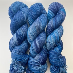 IN STOCK Hand dyed yarn | OOAK Colorway