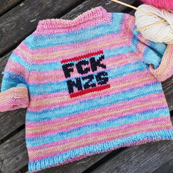 Maglione per bambini *FCKNZS* lavorato a 74 maglione con