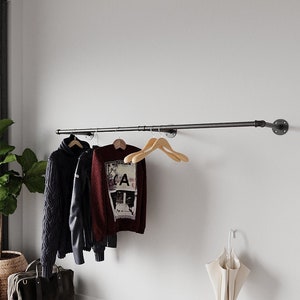 Wall Mounted Industrial Pipes Clothes Hanging Pole Rustic Iron Clothes Rack Garment Storage Display Rail Towel Bar Rail for Store Wardrobe