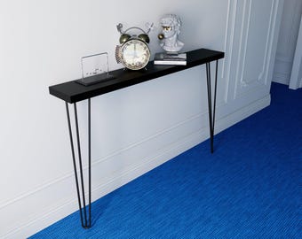Consola moderna negra con elegantes patas tipo horquilla, Profundidad 14 cm × Grosor de la madera 4,4 cm × Altura 90 cm