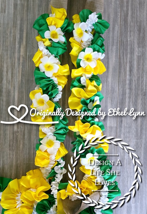 Handmade Yellow and White Floral Satin Ribbon Lei. Hawaiian Satin Ribbon White and Yellow Floral Lightweight  main image 4