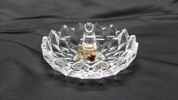 24% Lead Crystal 7 x 4 Cut Glass Bowl (Free Shipping with 6 items)