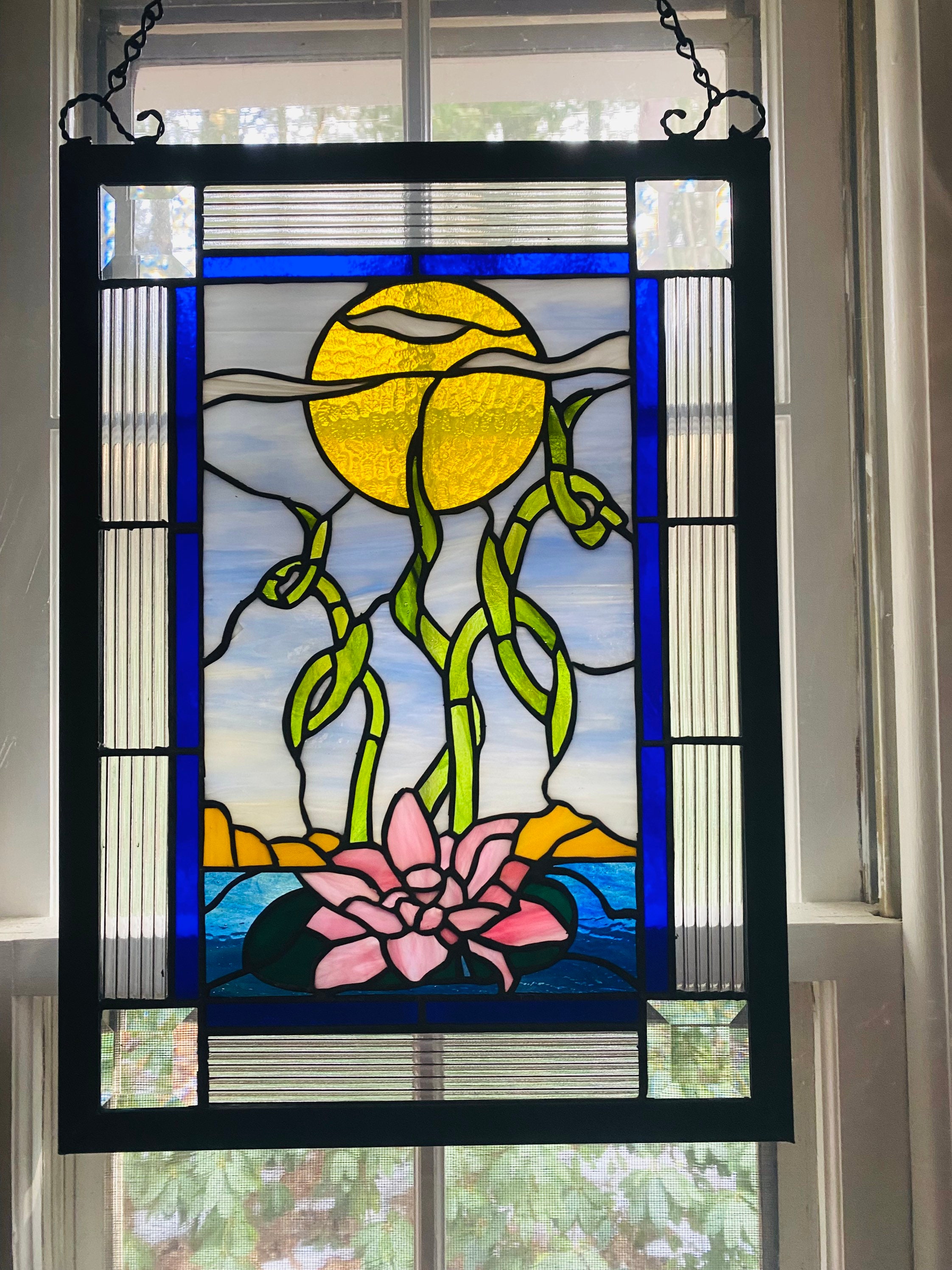 18+ Lotus Flower Stained Glass