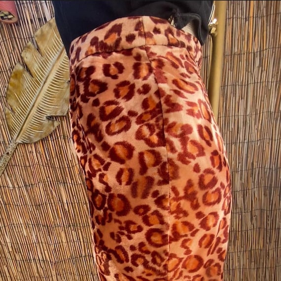 1950s Leopard Print Pants - image 3