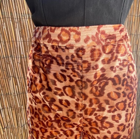 1950s Leopard Print Pants - image 4